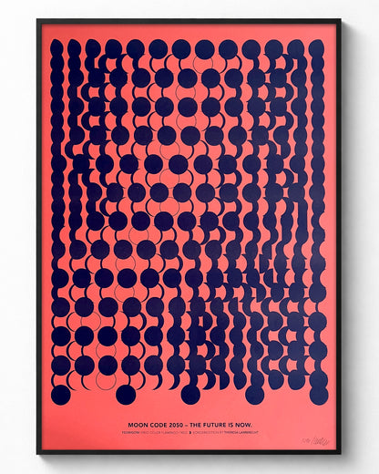 Moon Code 2050 The Future Is Now Poster – Limitierte A2 Kunstedition auf Fedrigoni Flamingo Papier mit visionären Mondphasen des Jahres 2050
