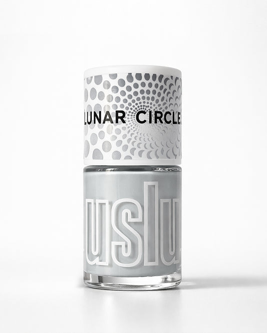 uslu Airlines X Lunar Circles Moon Grey Nagellack - limitierte Artemis Edition 2026