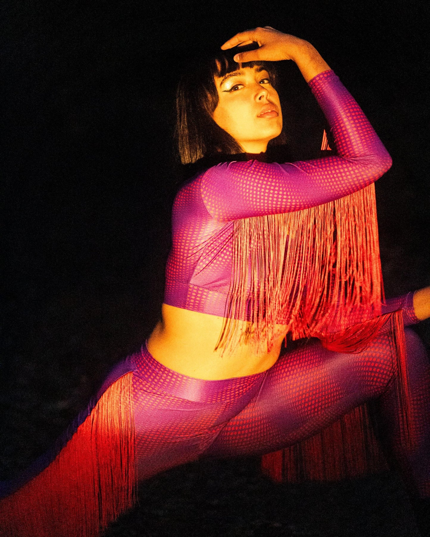 Lunar Circles Fashion – Bodysuit, Bikini, Scarfs, Leggings, Shorts oder Top mit einzigartigem Moon Phases Pattern, inspiriert von echten Mondjahren